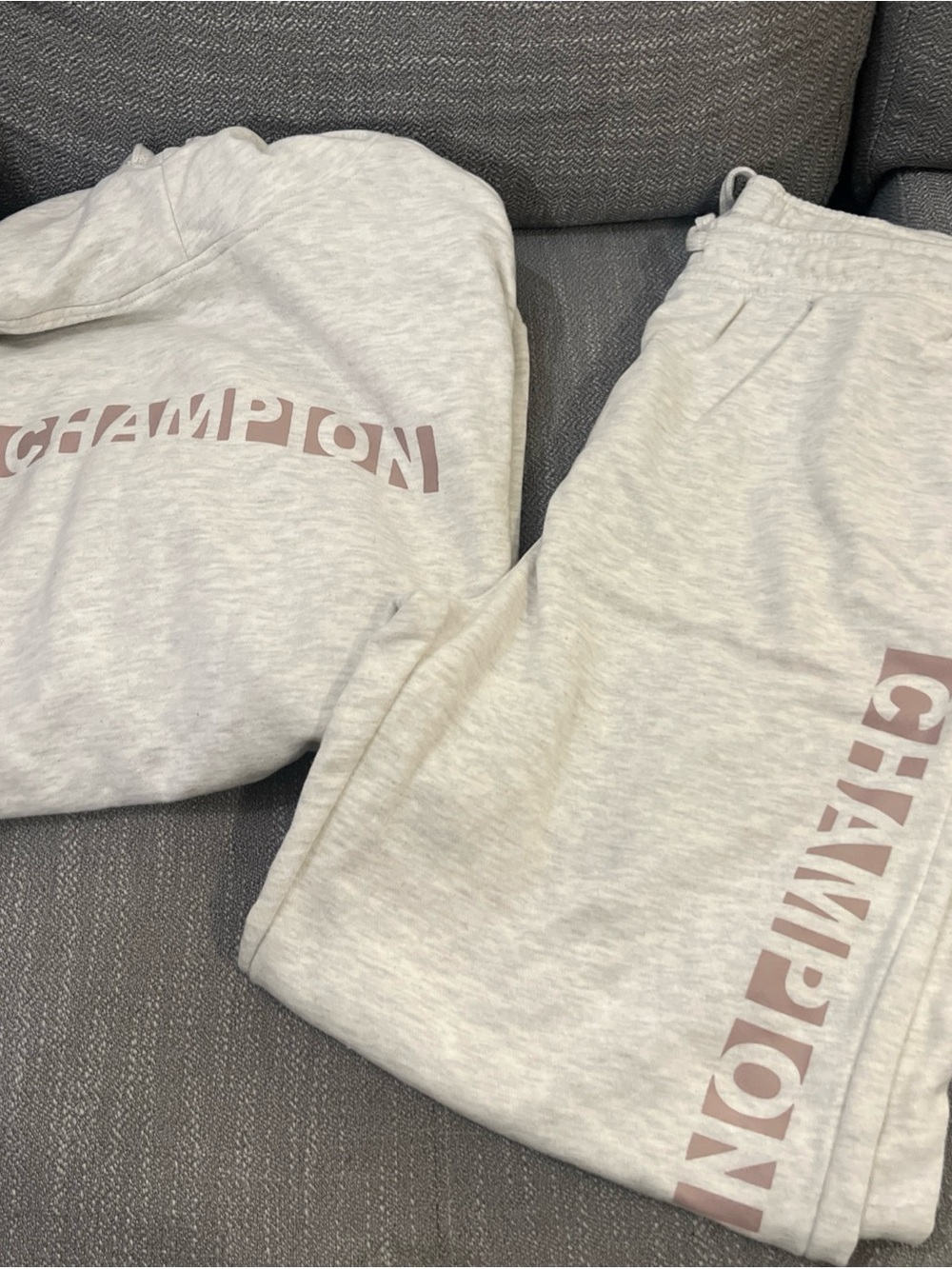 Champion Women's Gray Sweatsuit Medium Sweatshirt & Track Pants Cotton Polyester